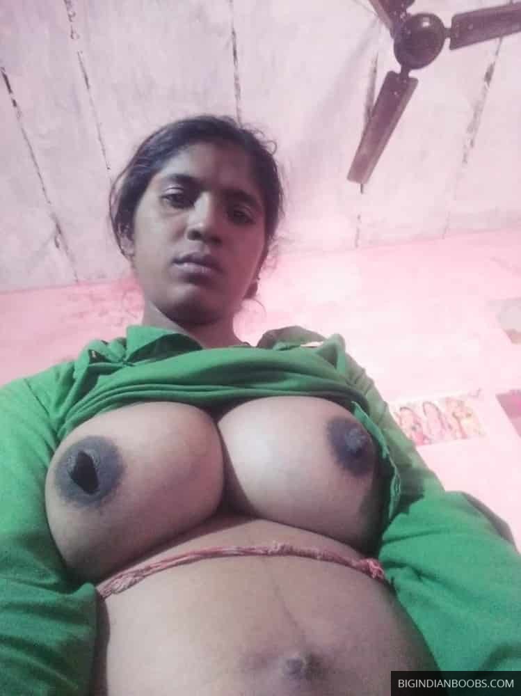 sexy-big-tits-Bhabhi
